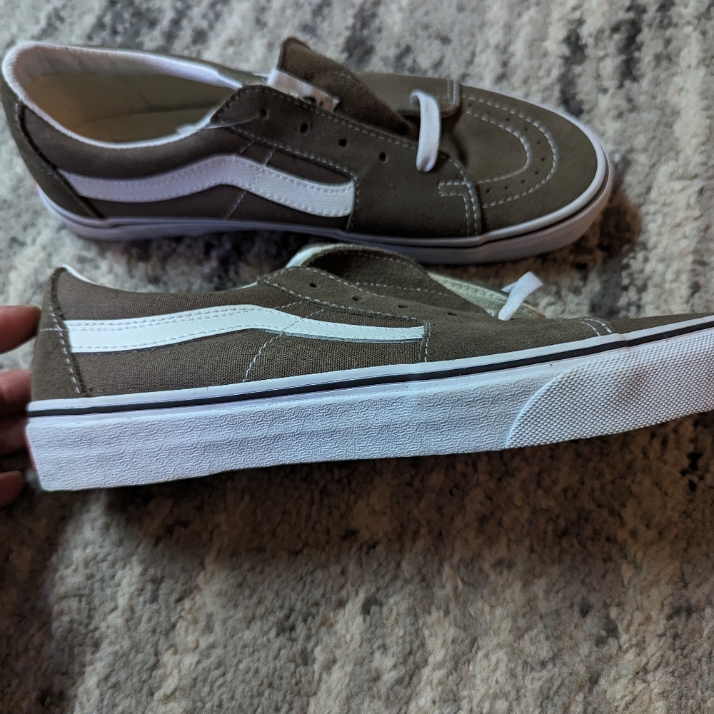 Brand new, no box, tan suede vans men's 7.5, w's 9